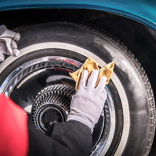 Cleaning whitewall tires